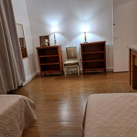Charmant Appartement Au Pied Du Chateau Gien Rum bild